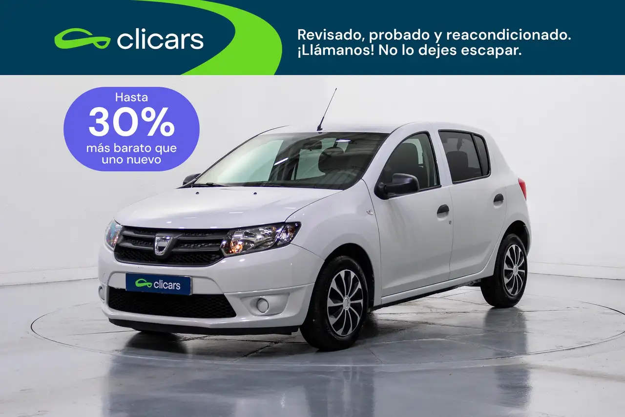 Dacia Sandero 1.2 Ambiance 75 — photo 1 of 32