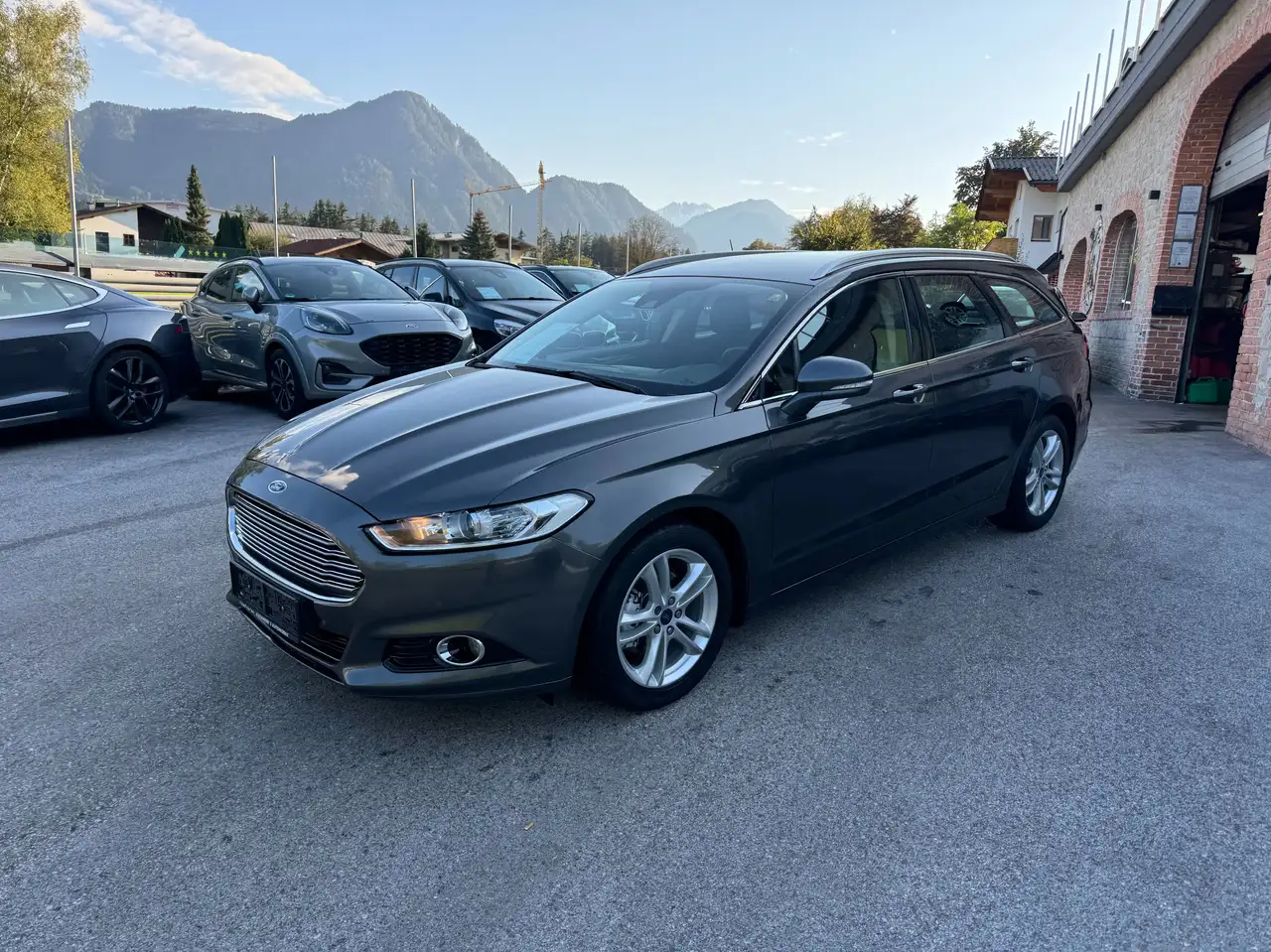 Ford Mondeo Traveller Titanium 2,0 TDCi — photo 1 of 23