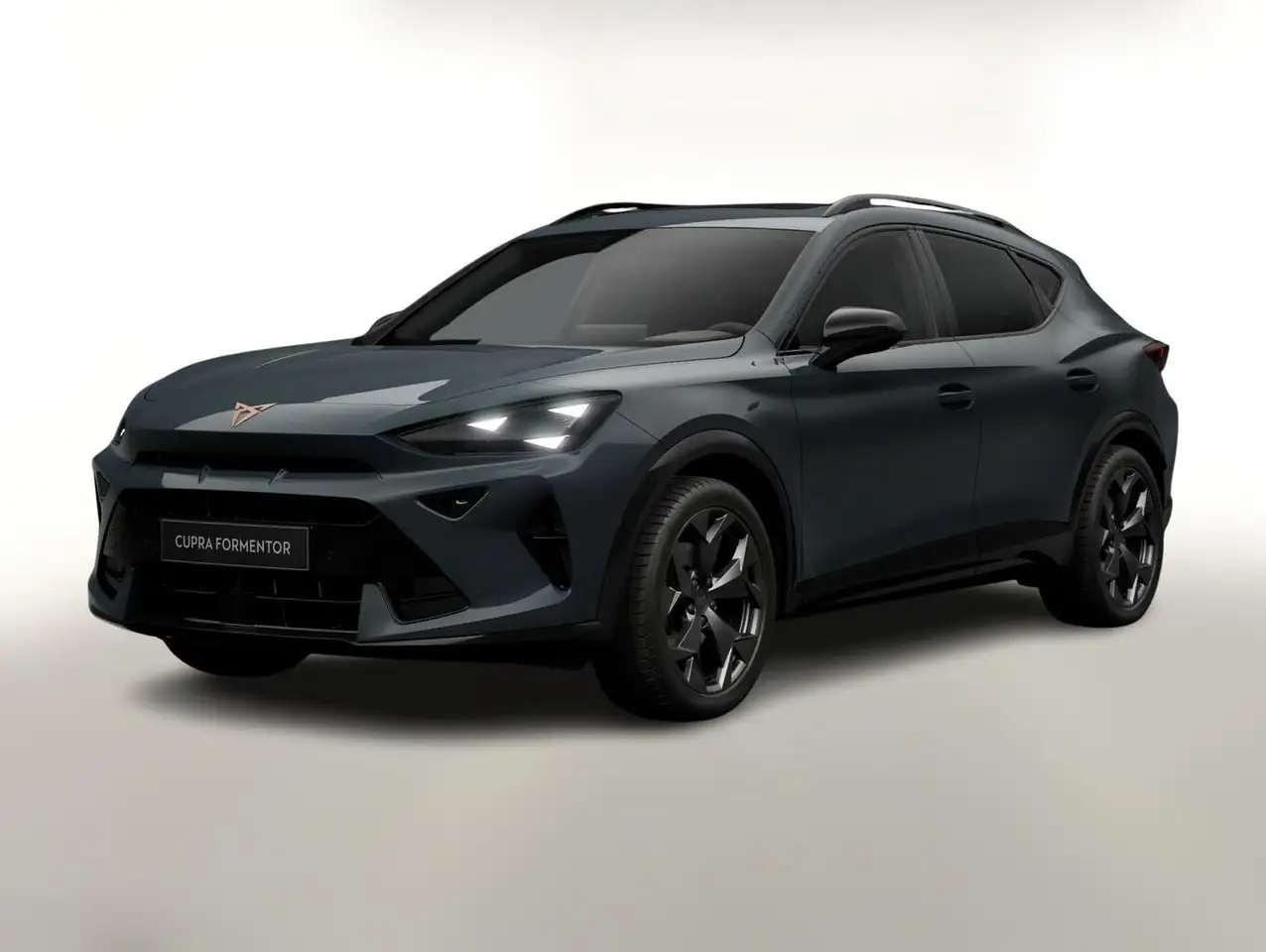 CUPRA Formentor DSG 4Drive Dinamica Pano EdgeP AHK SHZ 150 kW (... — photo 1 of 8