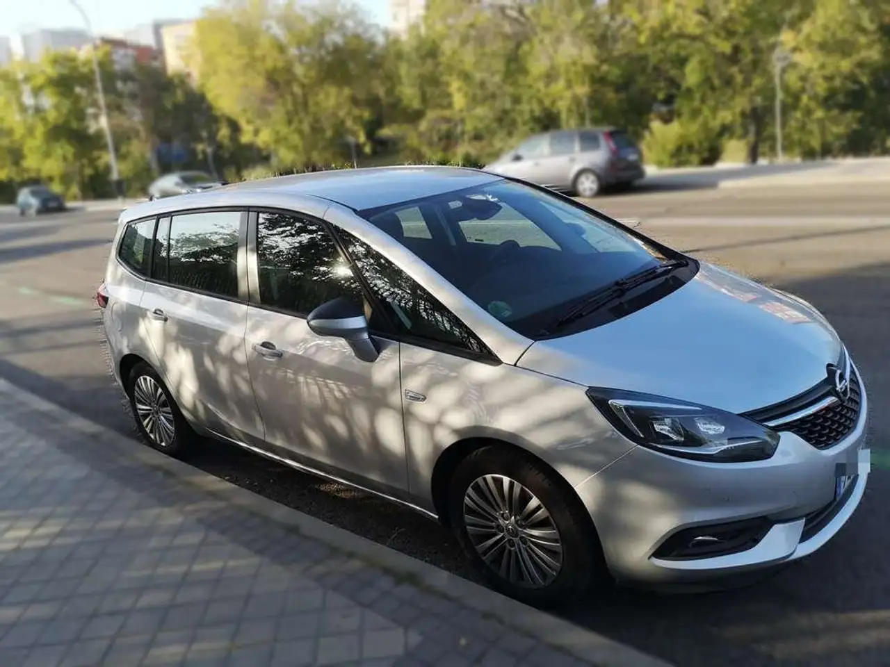 Opel Zafira 1.6 CDTi S/S Selective — photo 1 of 13