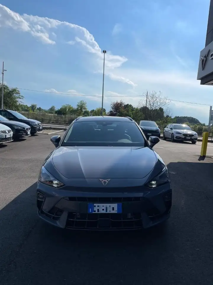 CUPRA Leon Sportstourer 2.0 TDI 150 CV DSG — photo 1 of 14