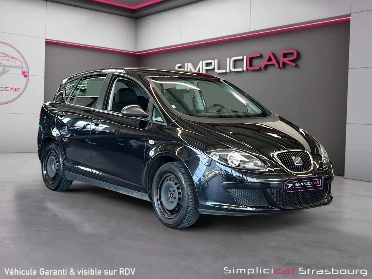 SEAT Toledo 1.9 TDI 105 STYLANCE — photo 1 of 15