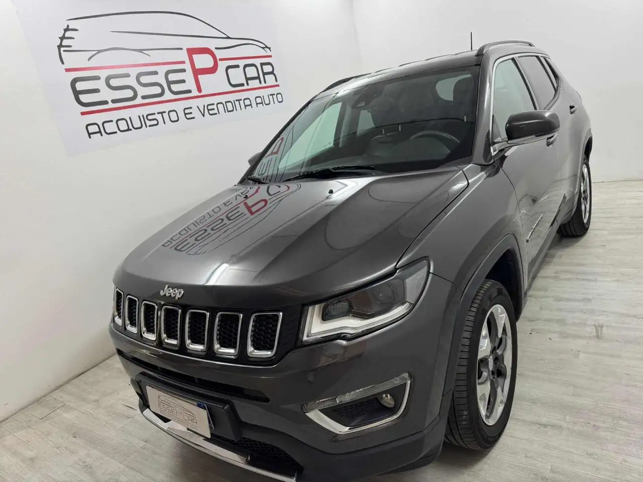 Jeep Compass 2.0 Multijet II 4WD Limited — photo 1 of 10