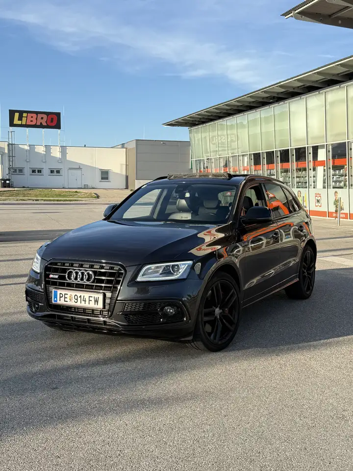 Audi SQ5 plus 3,0 TDI quattro Tiptronic — photo 1 of 17