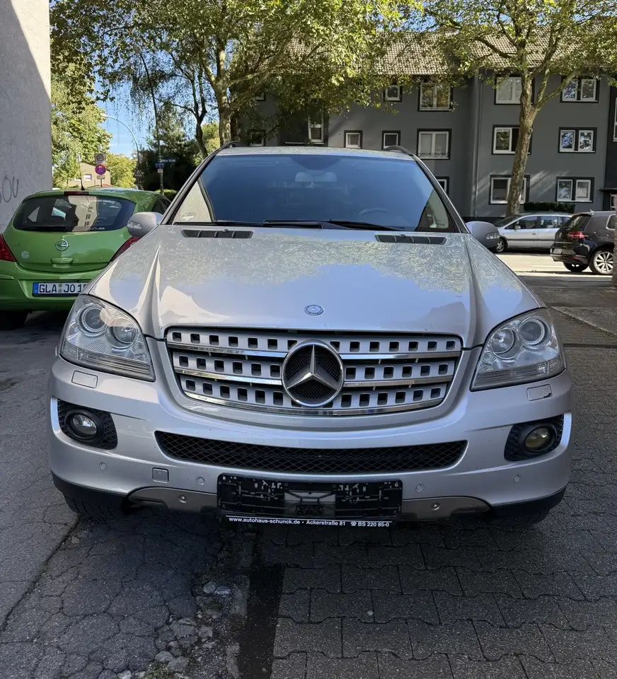 Mercedes-Benz ML 280 CDI 4Matic 7G-TRONIC — photo 1 of 11