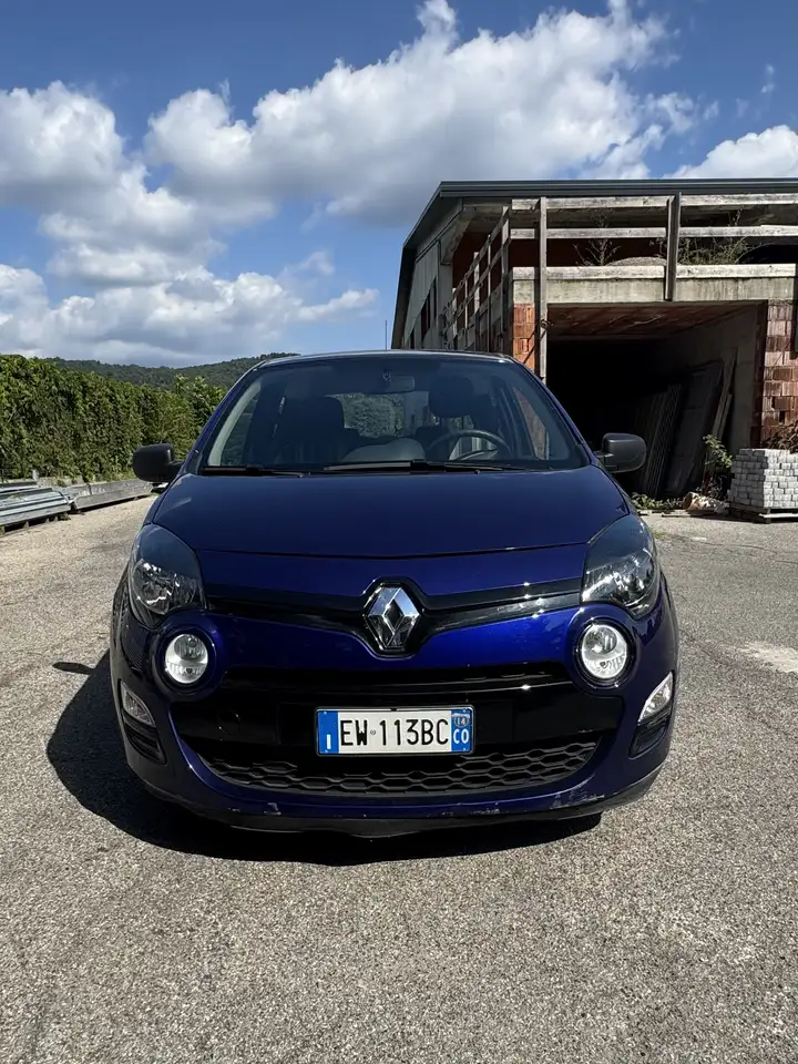 Renault Twingo 1.2 20th Anniversario 75cv — photo 1 of 8