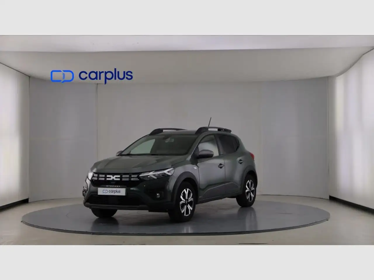 Dacia Sandero Stepway TCe Extreme Go 81kW — photo 1 of 40