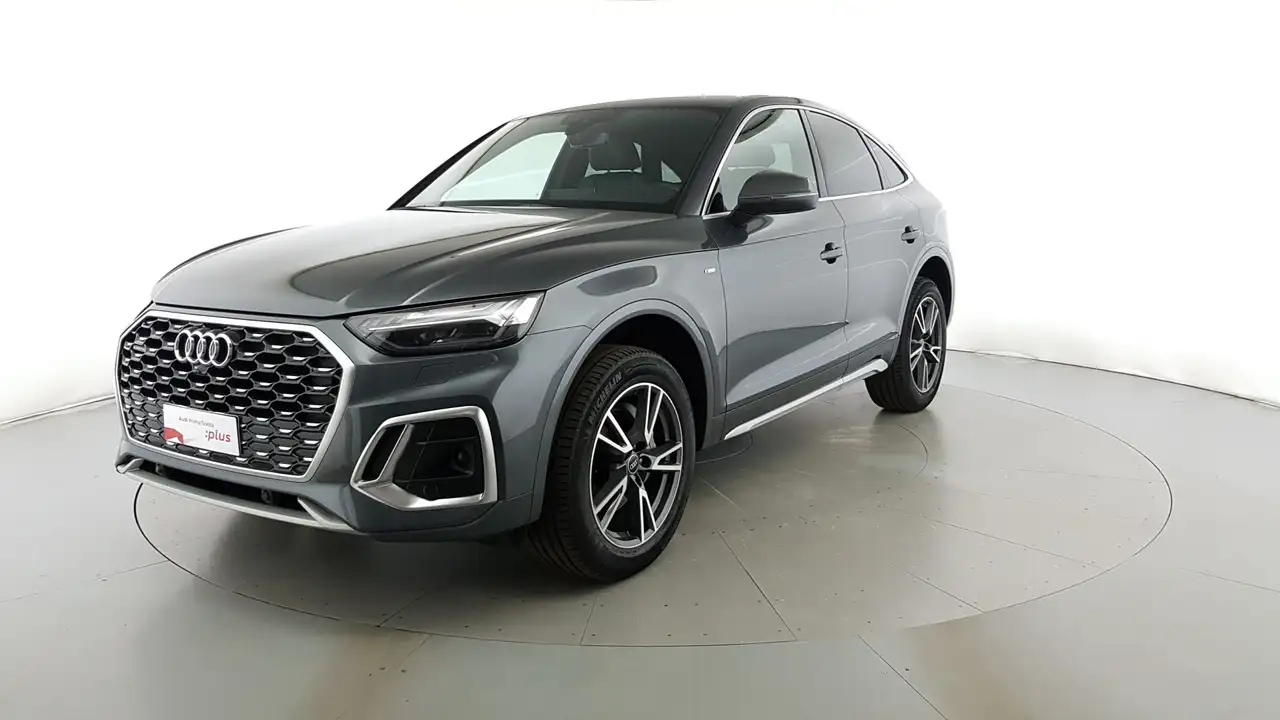 Audi Q5 Sportback 40 2.0 tdi mhev 12V S line quattro s-tro — photo 1 of 15