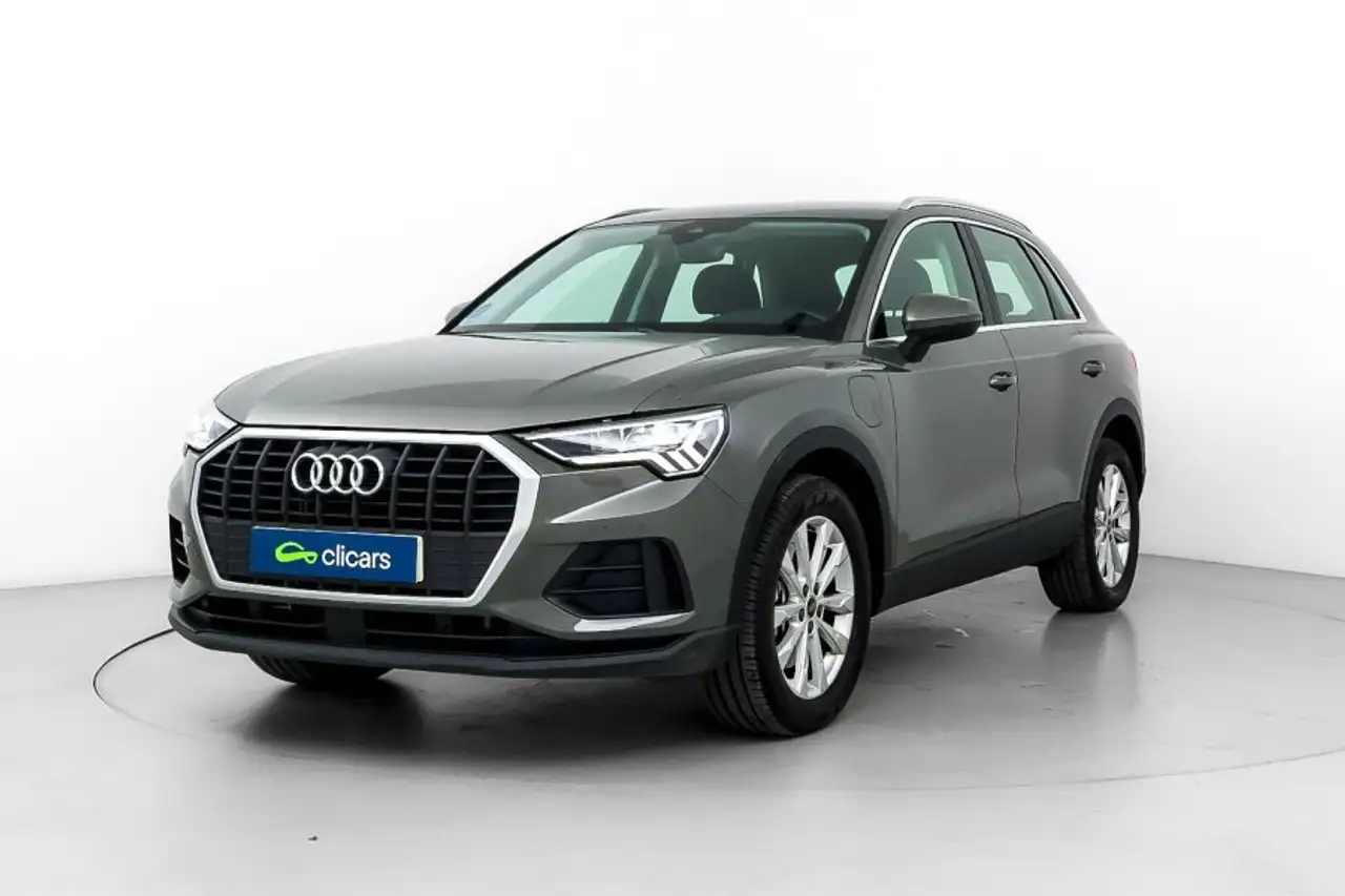 Audi Q3 1.4 TFSI Advance S-Tronic — photo 1 of 15