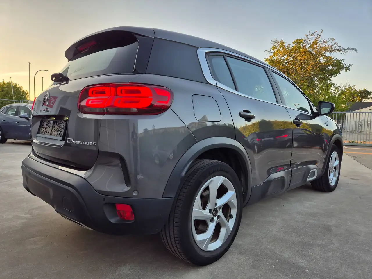 2022 Citroen C5 Aircross 1.6 // PHEV HYBRID 225 // e-EAT8 // 2022 !, photograph 12