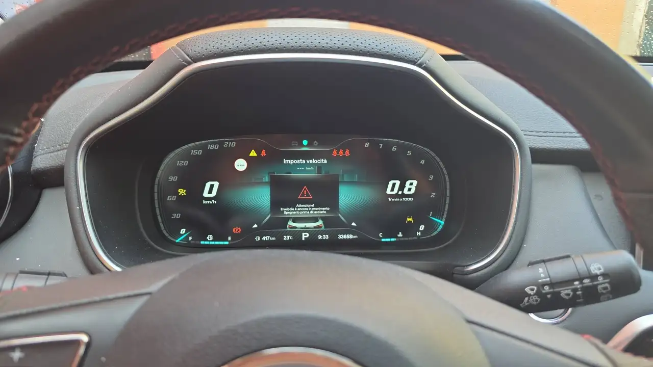 MG HS HS I 1.5 t Luxury auto — photo 1 of 9