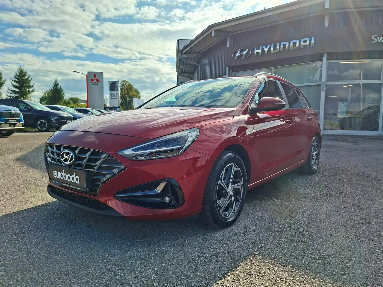 Hyundai i30 CW 1,6 CRDi Trend Line *8fach* AHK — photo 1 of 1