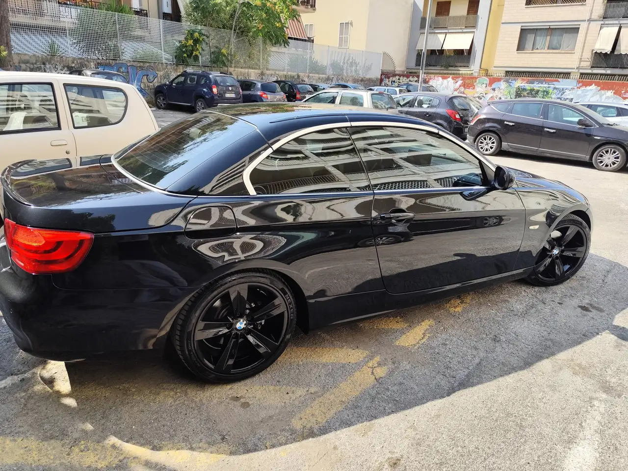 BMW 320 Serie 3 E93 Cabrio 320d Cabrio 184cv — photo 1 of 7