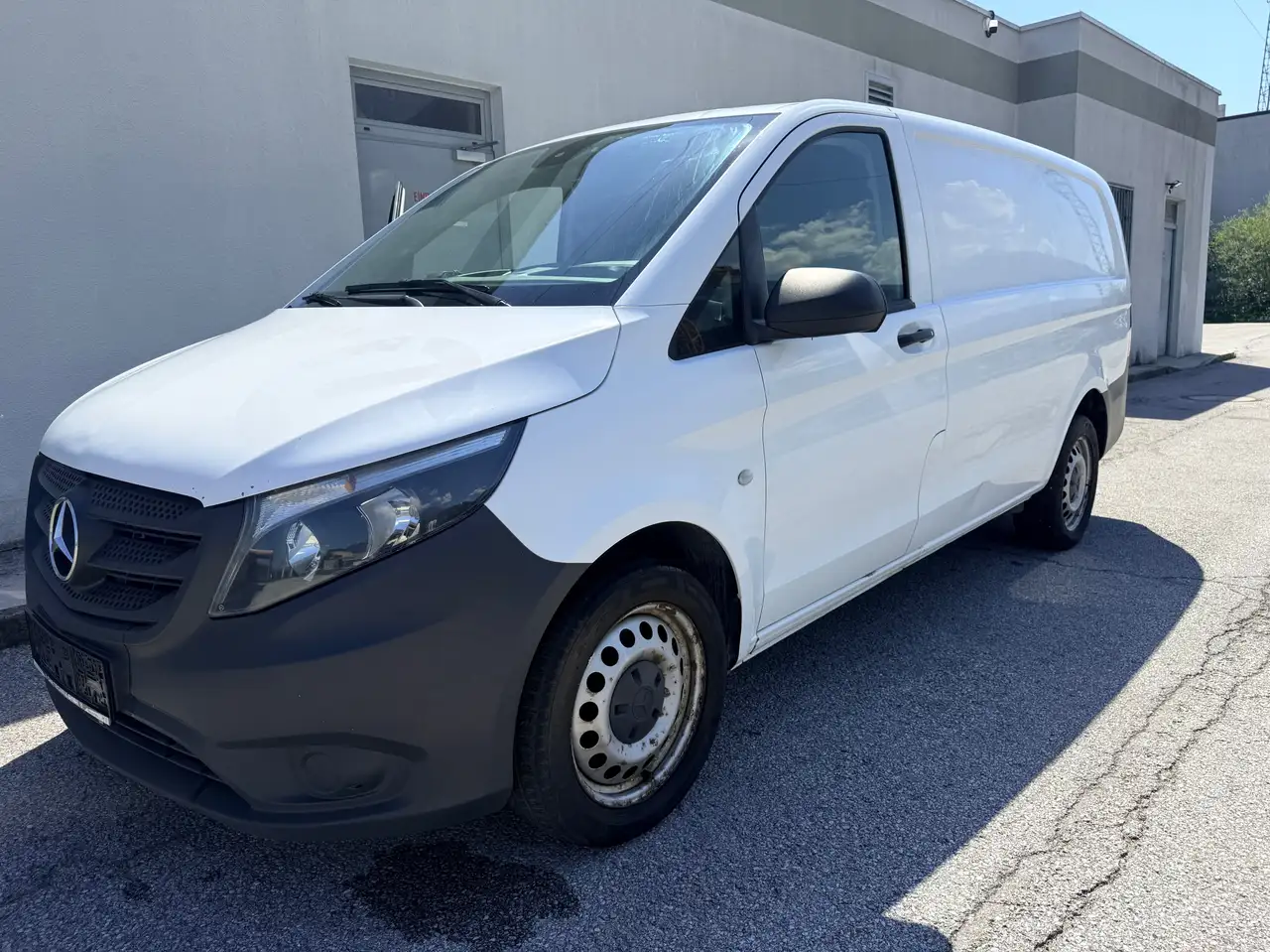 Mercedes-Benz Vito Vito 116 CDI Lang HA BASE — photo 1 of 23