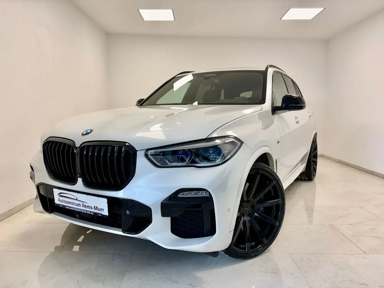 BMW X5 xDrive 30 d M Sport *23 ZOLL*360°-KAMERA* — photo 1 of 37