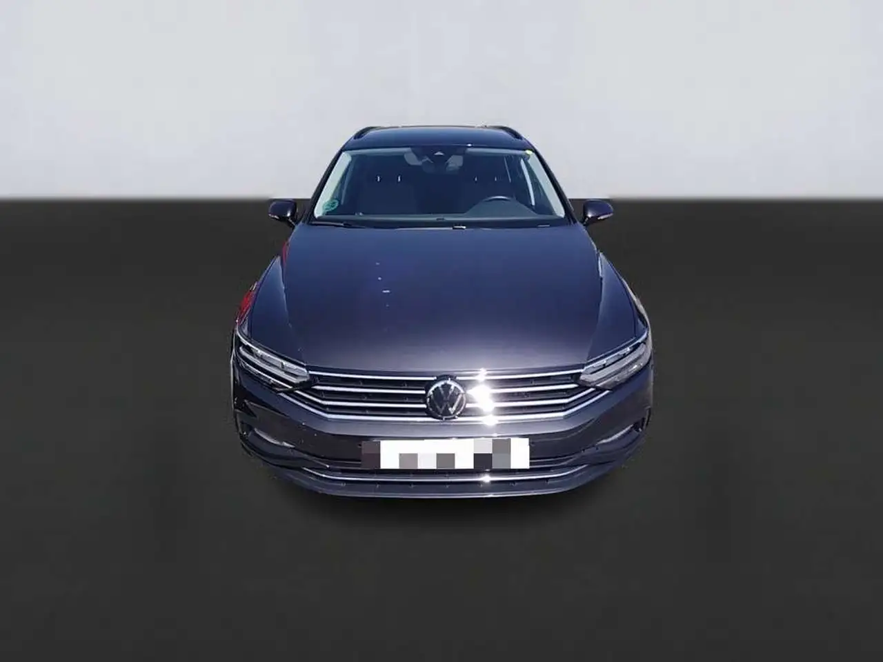 Volkswagen Passat Variant 2.0TDI EVO Executive 110kW — photo 1 of 18
