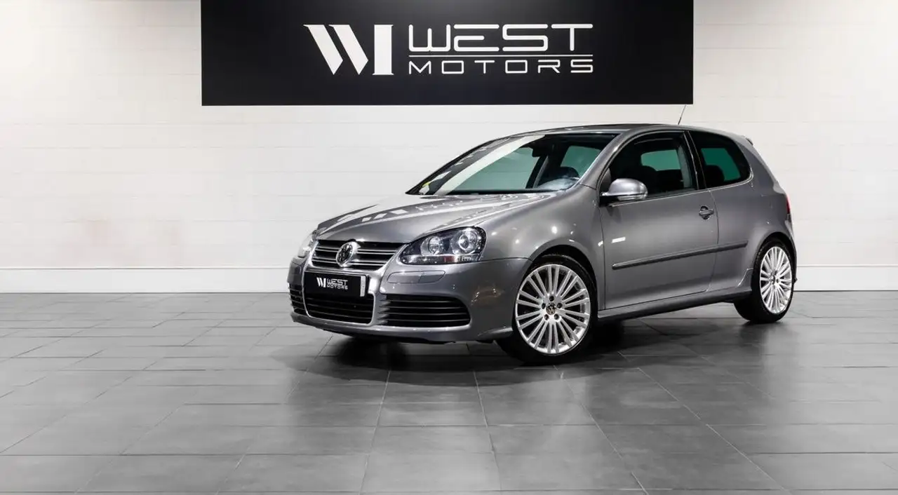 Volkswagen Golf V R32 250 4Motion – IMMAT France Toit Ouvrant Garantie 12 Mois — photo 1 of 25