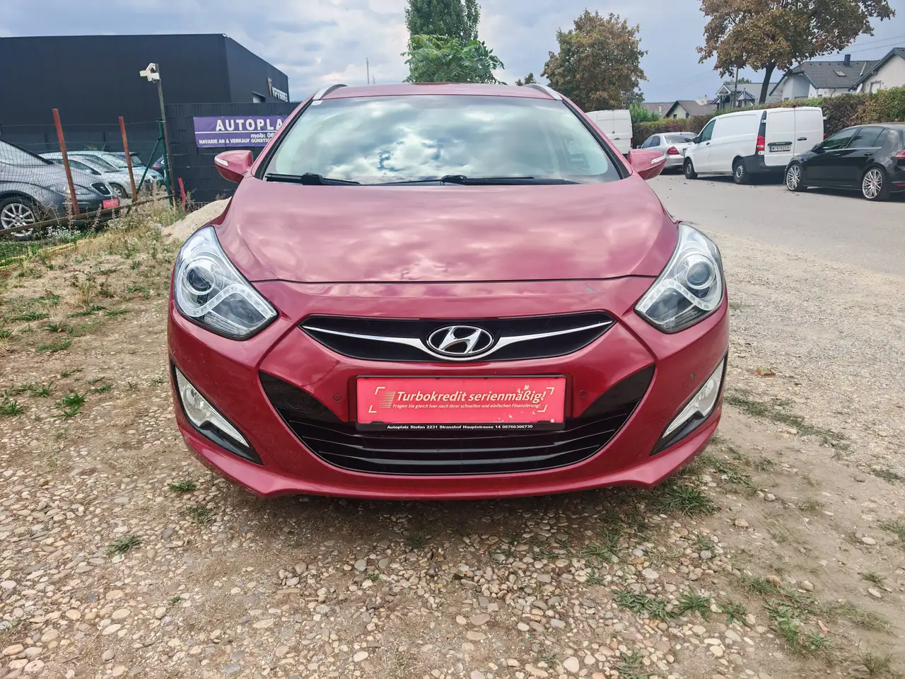 Hyundai i40 blue Style — photo 1 of 31