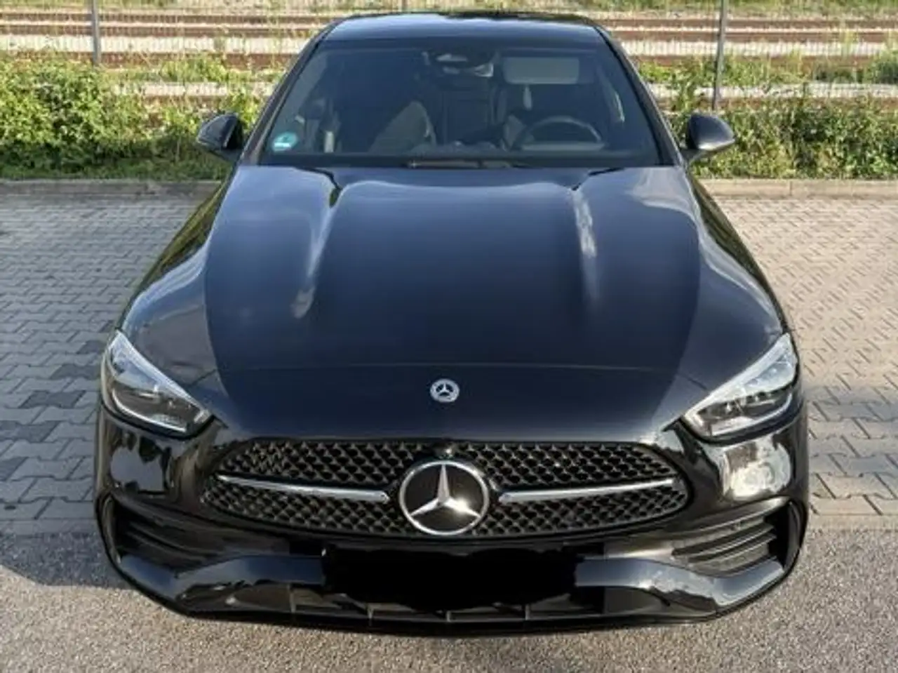 Mercedes-Benz C 180 Amg Line Night-Paket Ambiente — photo 1 of 15