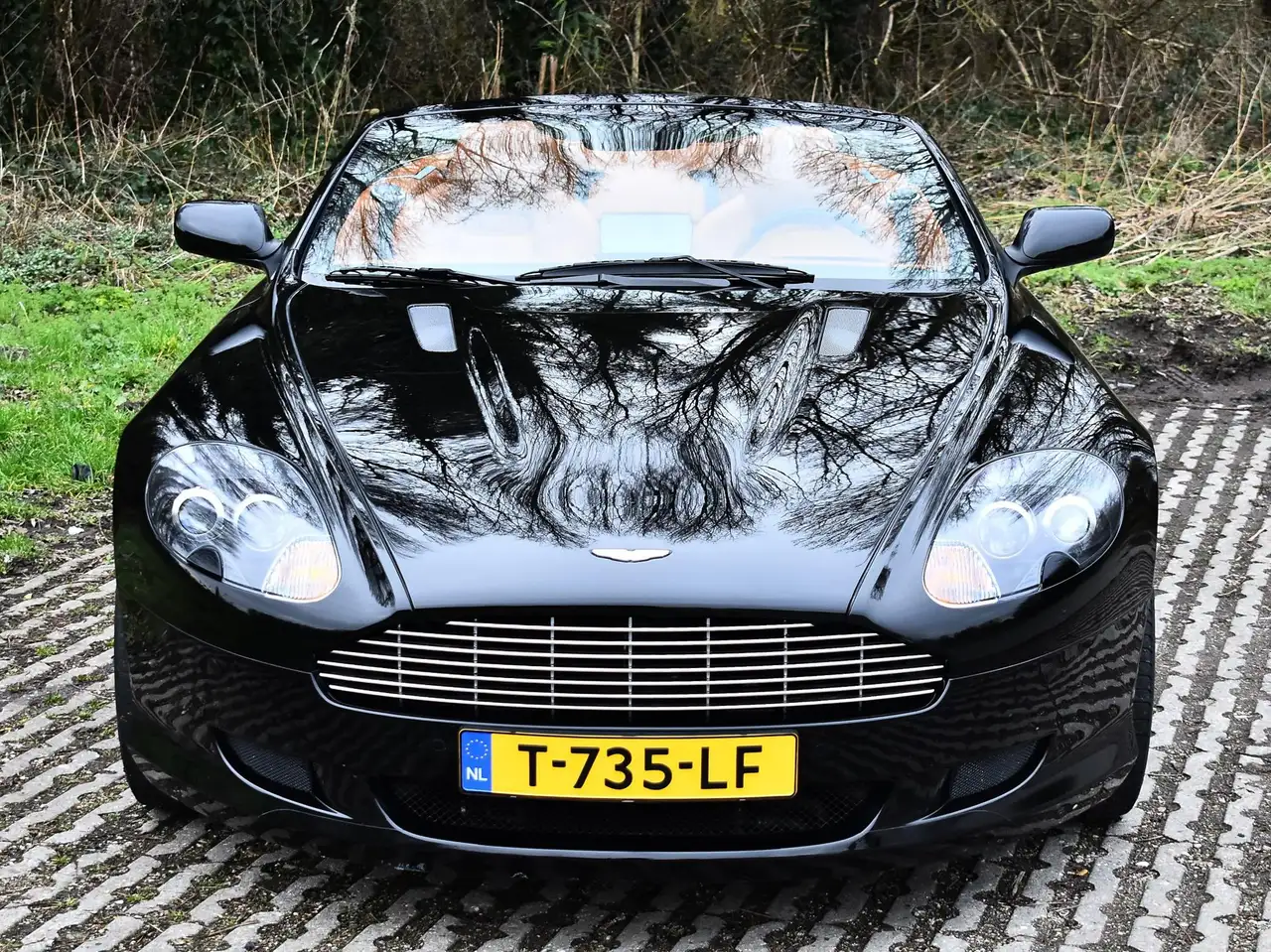 2006 Aston Martin DB9 Volante Convertible DB9 6.0L V12 455HP Touchtronic, photograph 3