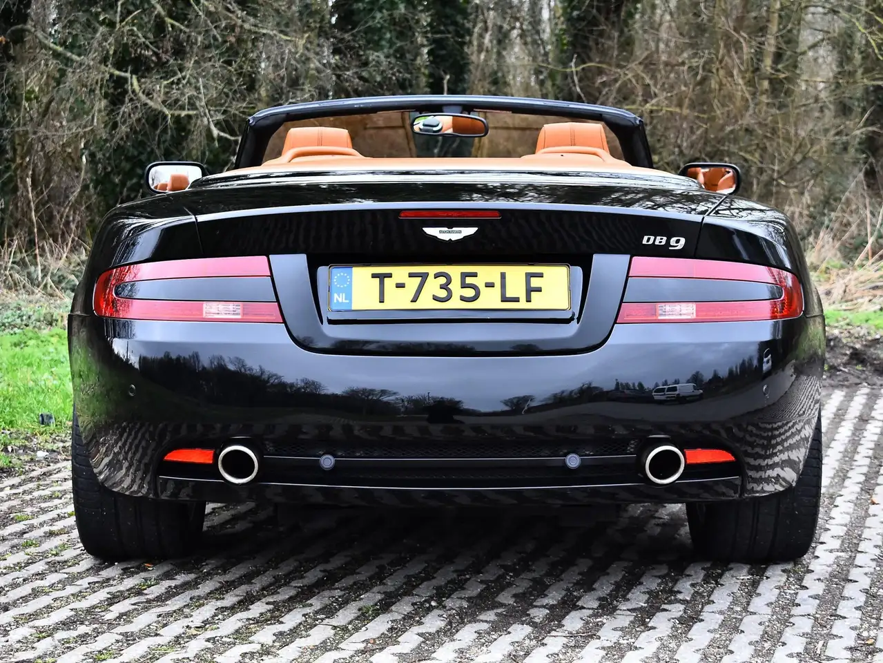 2006 Aston Martin DB9 Volante Convertible DB9 6.0L V12 455HP Touchtronic, photograph 11
