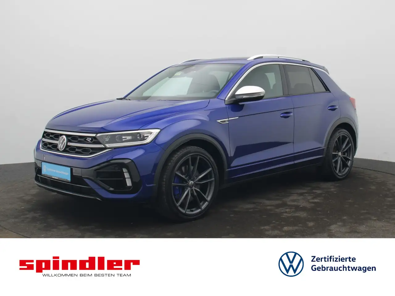 Volkswagen T-Roc R 2.0TSI 4M DSG / Pano, Beats, Matrix, RFK — photo 1 of 20