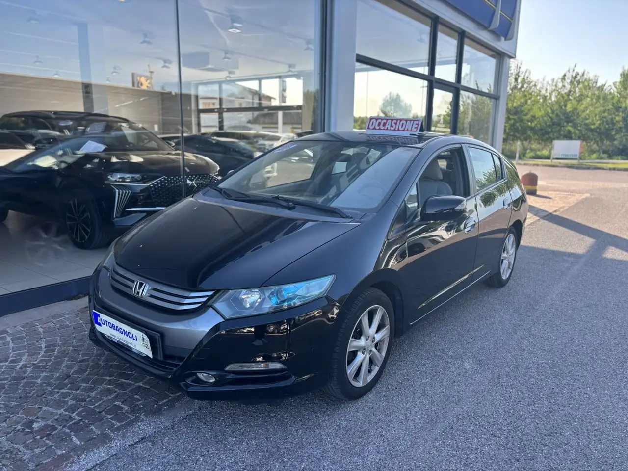 Honda Insight 1.3 imt cvt FHEV — photo 1 of 15