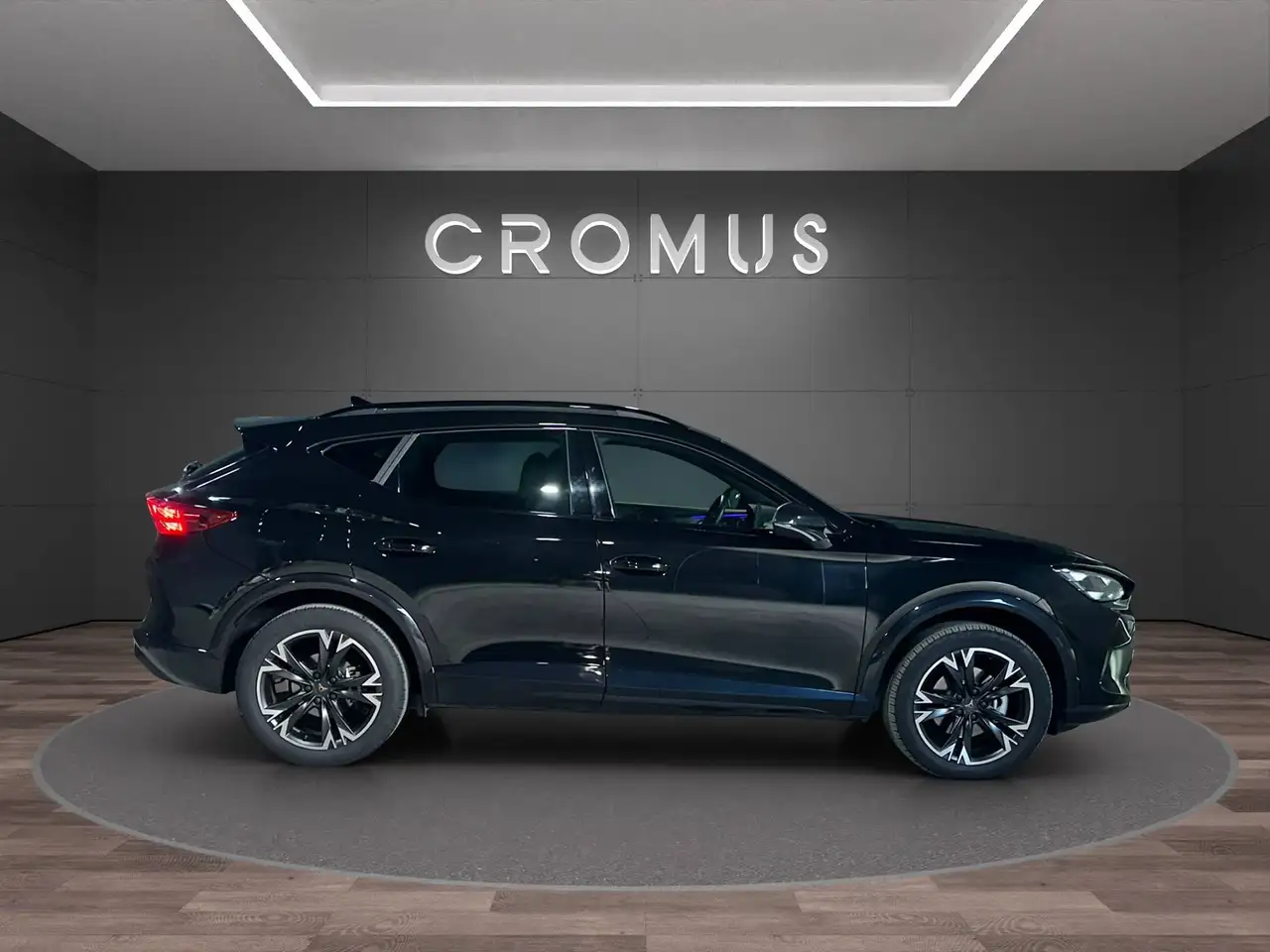 CUPRA Formentor 2.0 tdi 150cv dsg IVA ESPOSTA *PROMO* — photo 1 of 12