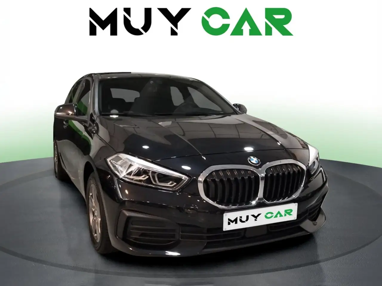 BMW 116 116dA — photo 1 of 15