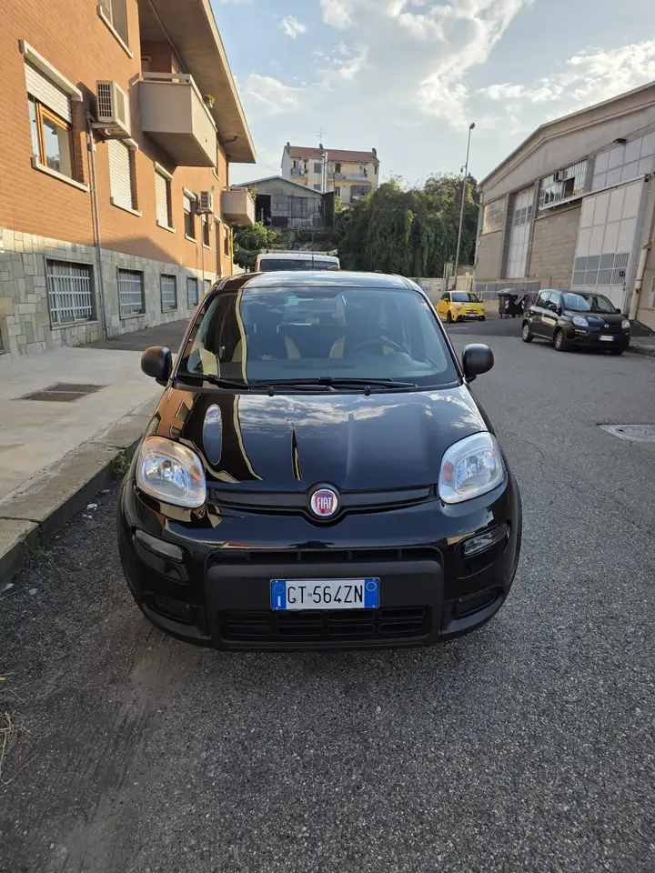 Fiat Panda 1.0 firefly hybrid s&s 70cv 5p.ti — photo 1 of 8