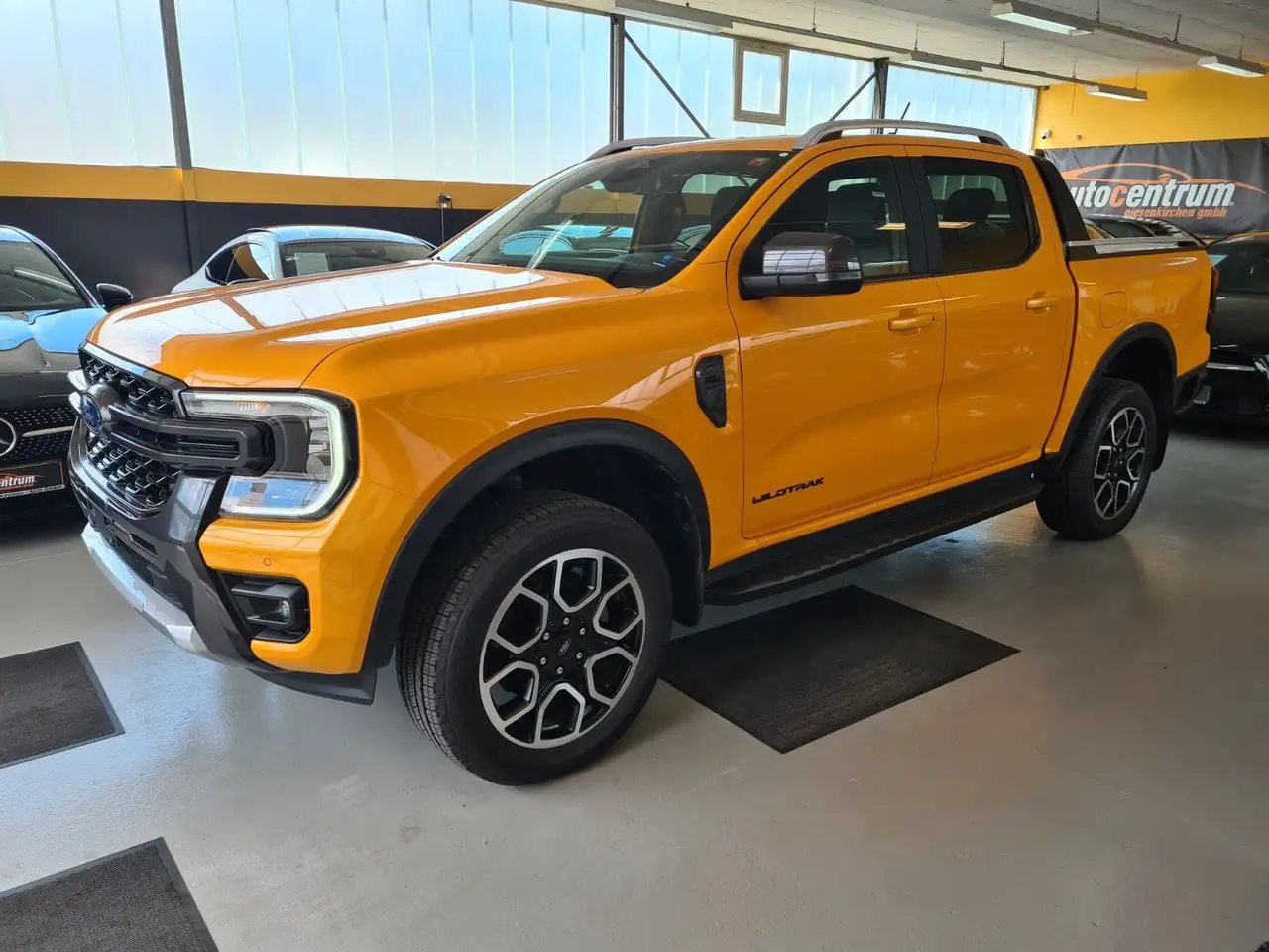 Ford Ranger Wildtrak e-4WD Doppelk. Leder*ACC*LED*AHK — photo 1 of 15