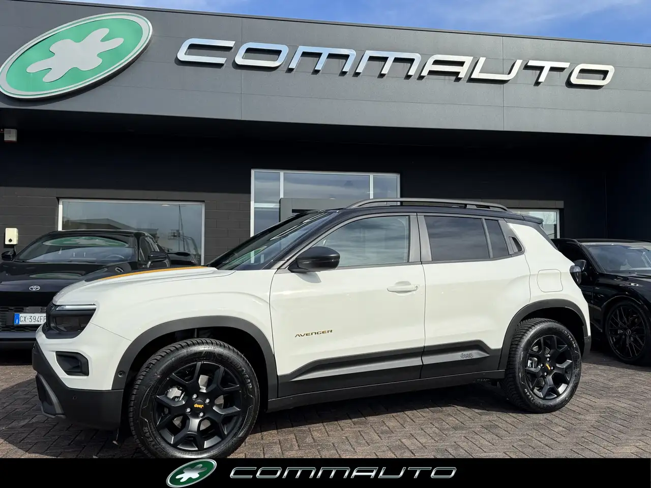 Jeep Avenger 1.2 Turbo e-Hybrid MHEV The North Face — photo 1 of 15