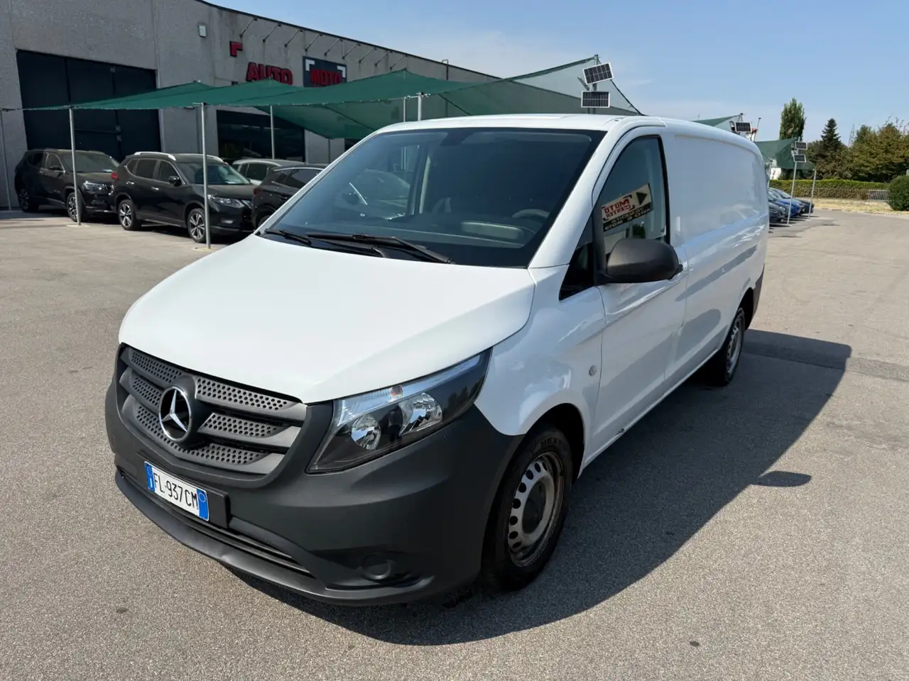 Mercedes-Benz Vito Vito 1.6 111 CDI PC-SL Furgone Long — photo 1 of 12