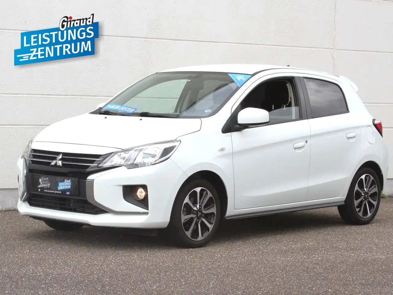 Mitsubishi Space Star 1.2 Select+ Car Play Kamera aus 1. Hd — photo 1 of 26