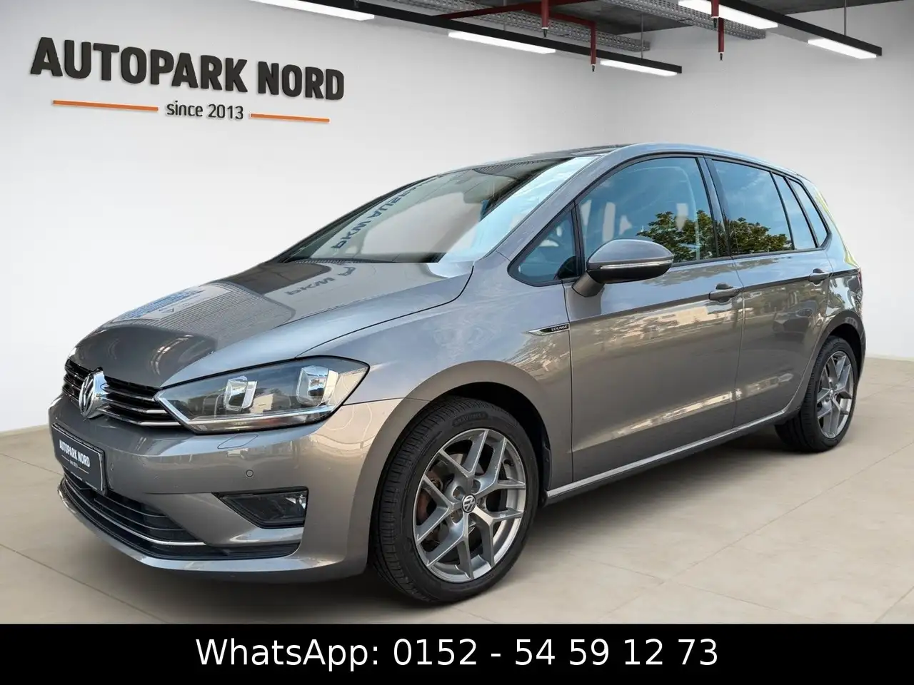 Volkswagen Golf Sportsvan VII 2.0 TDI LoungeBMT/Start-Stopp — photo 1 of 18