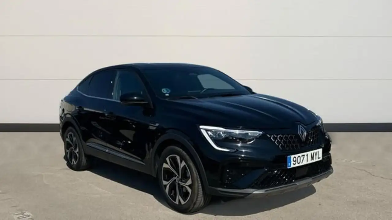 Renault Arkana 1.3 TCE MHEV TECHNO 103KW EDC 140 5P — photo 1 of 25