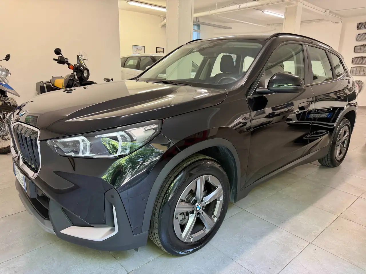 BMW X1 PREZZO REALE * IVA ESPOSTA * X-DRIVE * AUTOMATICA * UNIPROP * BOOK SERVICE * APPLE CARPLAY — photo 1 of 15