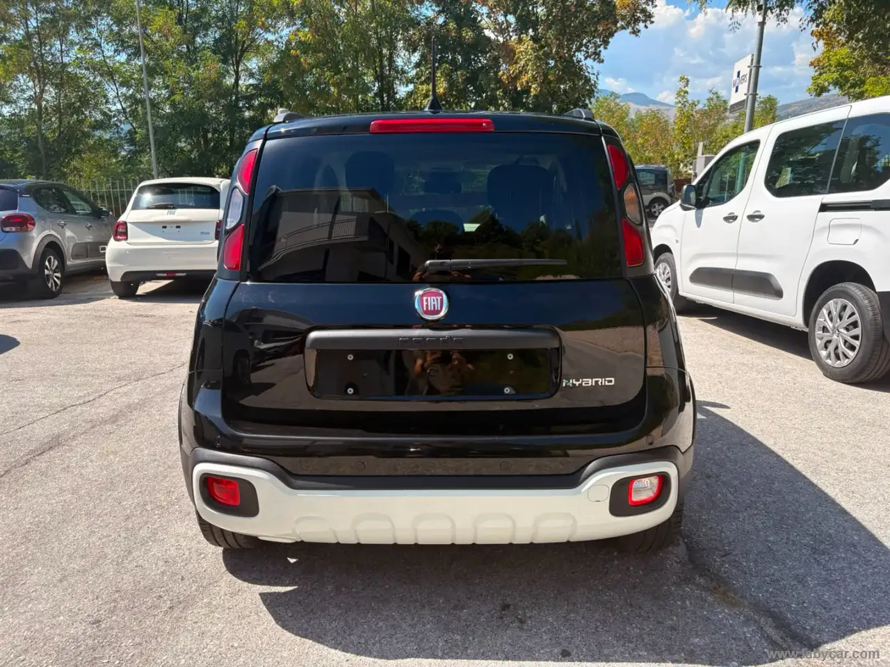 2025 Fiat Panda 1.0 FireFly S&S Hybrid Pandina, photograph 6