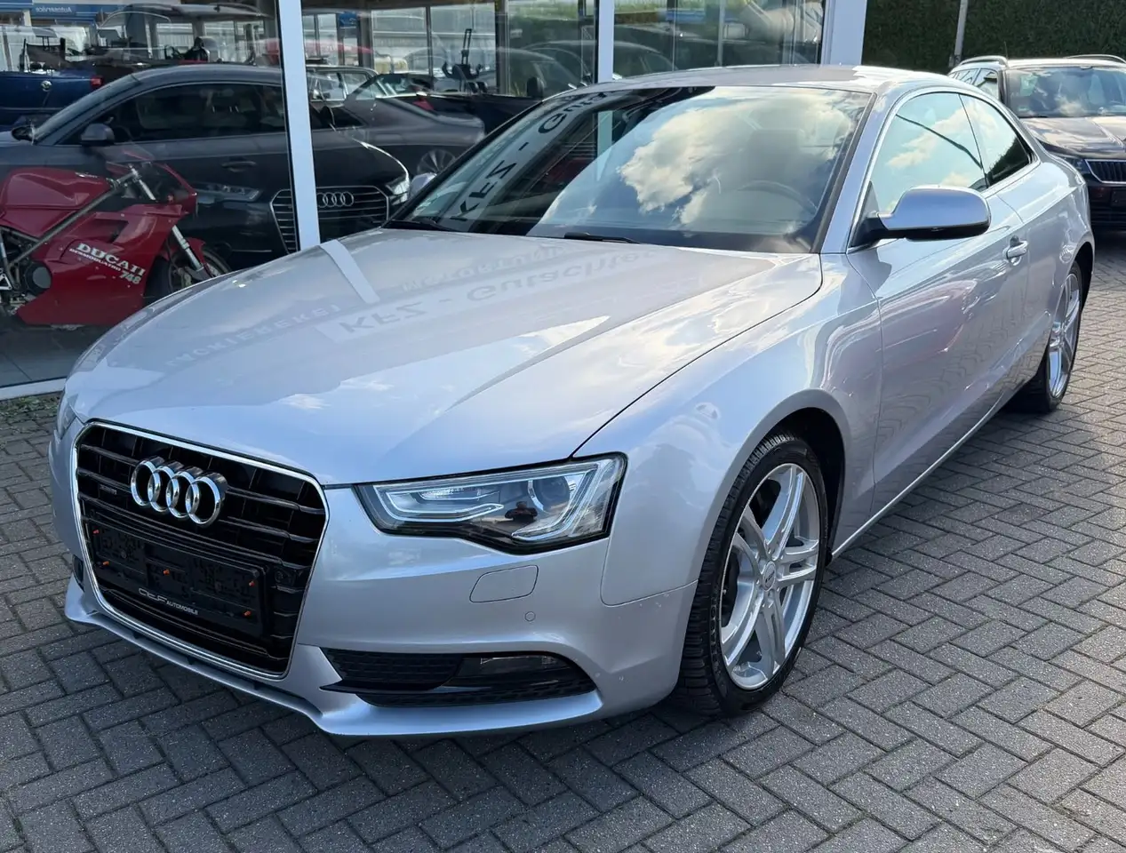 Audi A5 Coupe 3.0 TDI clean diesel quattro — photo 1 of 8