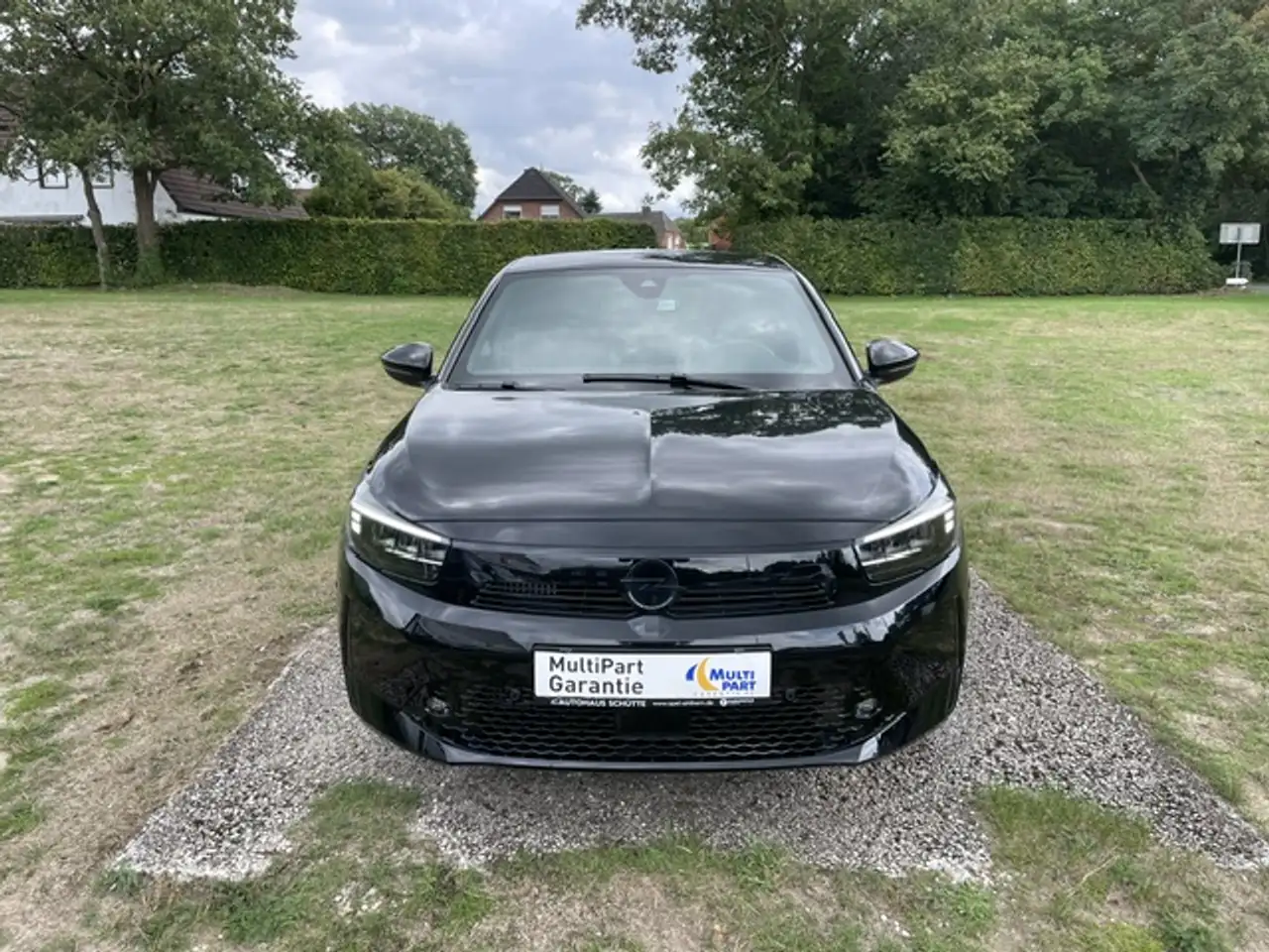 Opel Corsa GS Automatik — photo 1 of 14