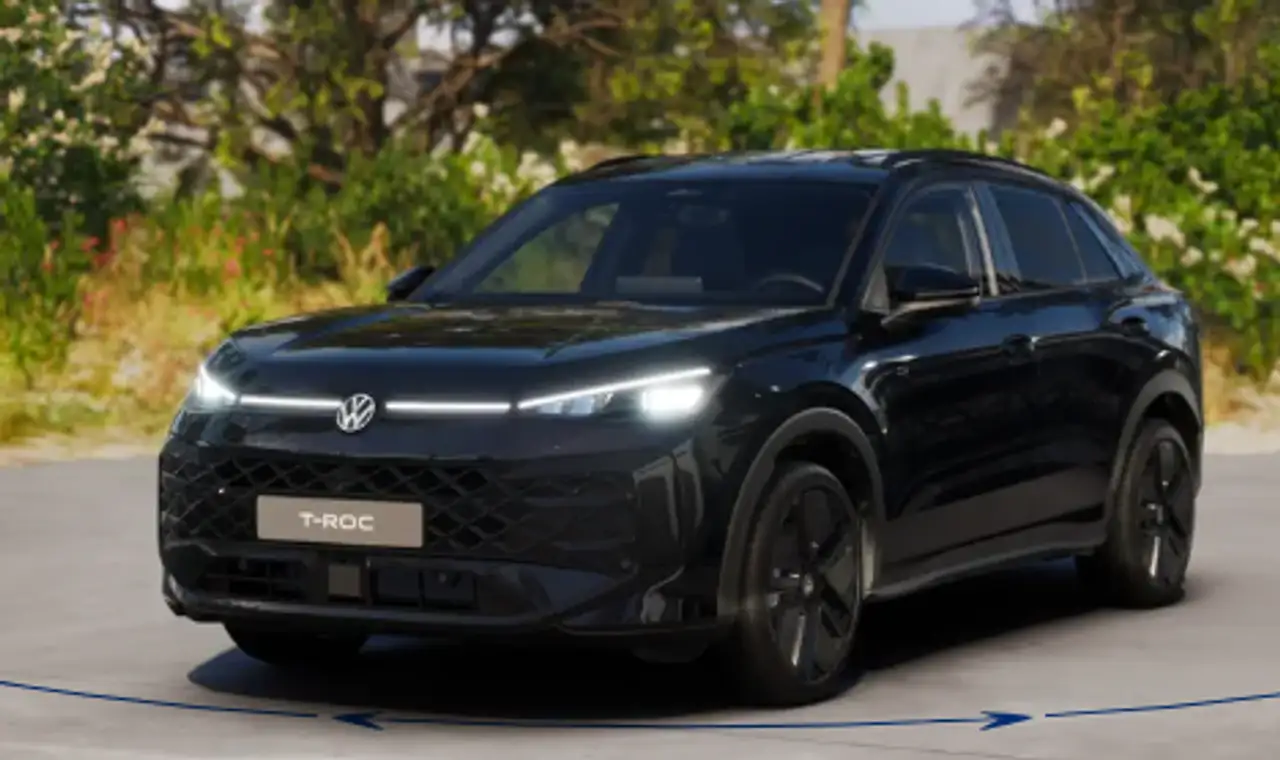 Volkswagen T-Roc R-Line 1.5 eTSI 150 PS DSG BLACK STYLE*MATRIX*AHK* — photo 1 of 10