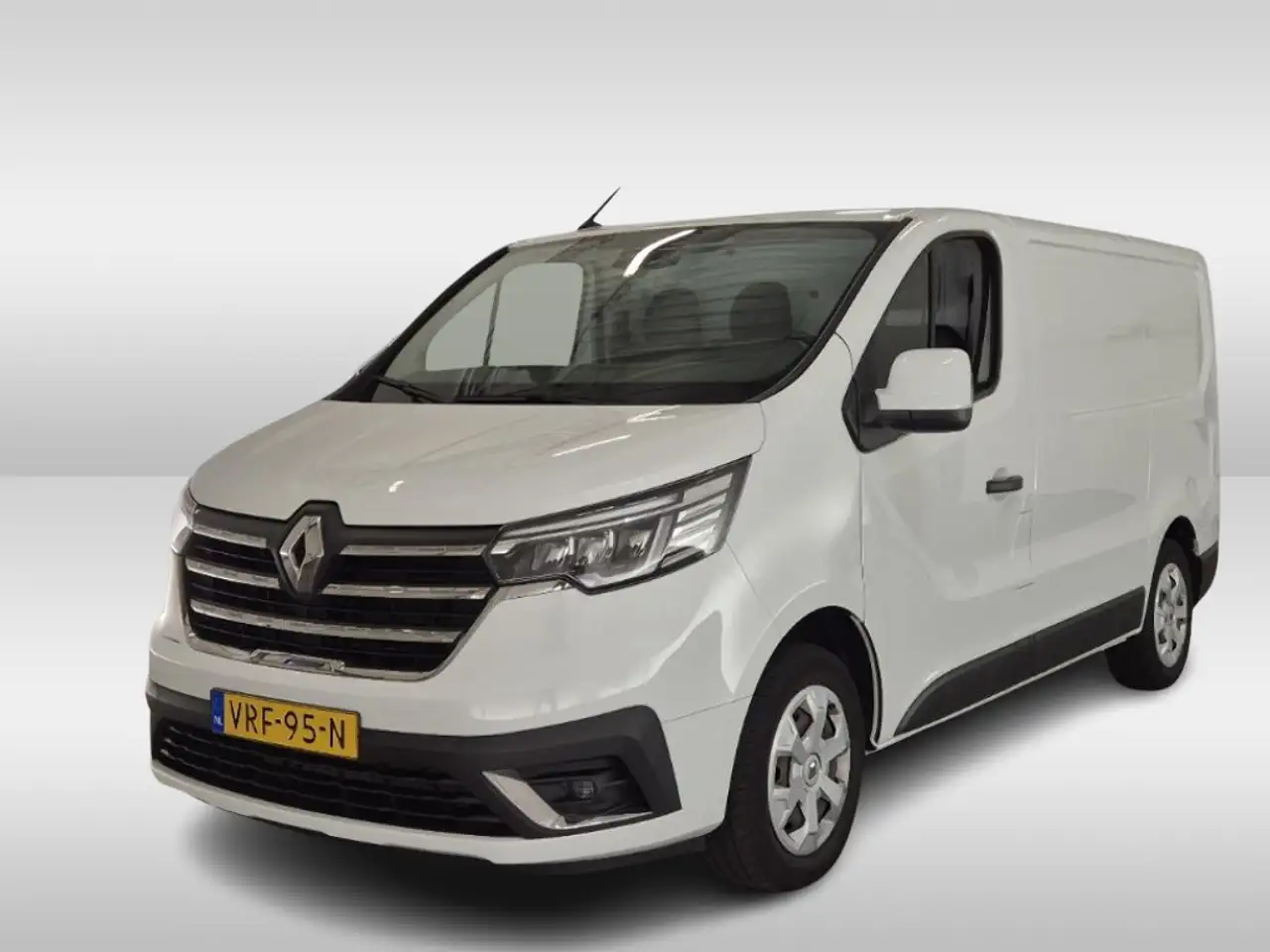 Renault Trafic 2.0 dCi 130pk L1 H1 Work Edition Inrichting — photo 1 of 3