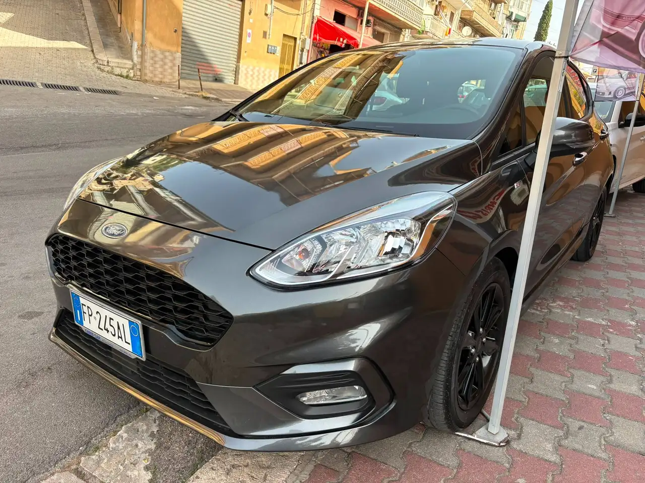 Ford Fiesta Fiesta VII 2017 5p 5p 1.5 tdci ST-Line 85cv — photo 1 of 15