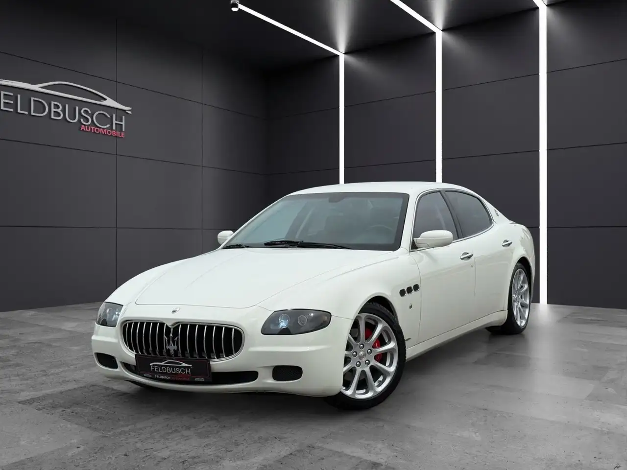 Maserati Quattroporte 4.2 V8"TÜV11/26"TOP — photo 1 of 39