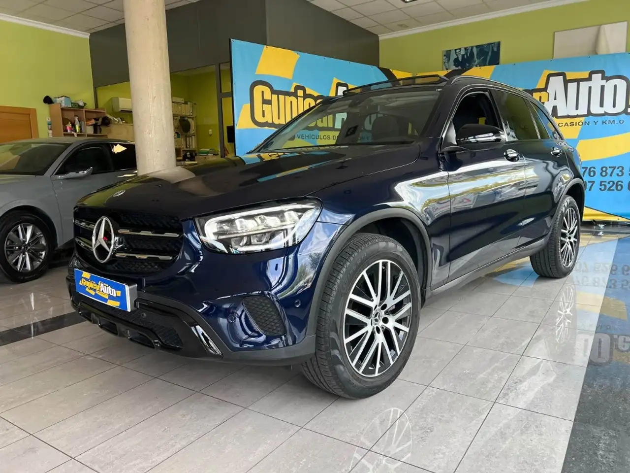 Mercedes-Benz GLC 300 300de 4Matic 9G-Tronic — photo 1 of 15
