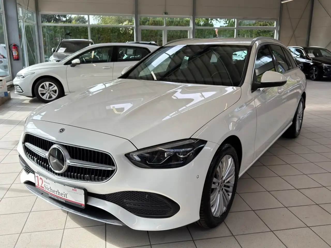 Mercedes-Benz C 220 d T 9G-TRONIC/R-Cam/MBUX/Distronic — photo 1 of 40