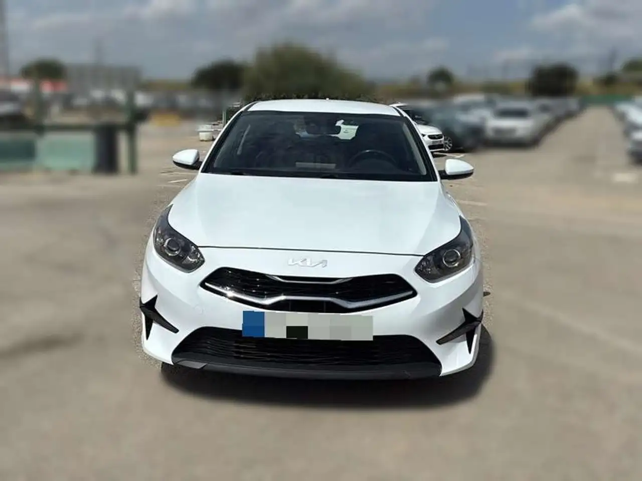 Kia Ceed / cee'd 1.0 T-GDI Drive 100 — photo 1 of 26