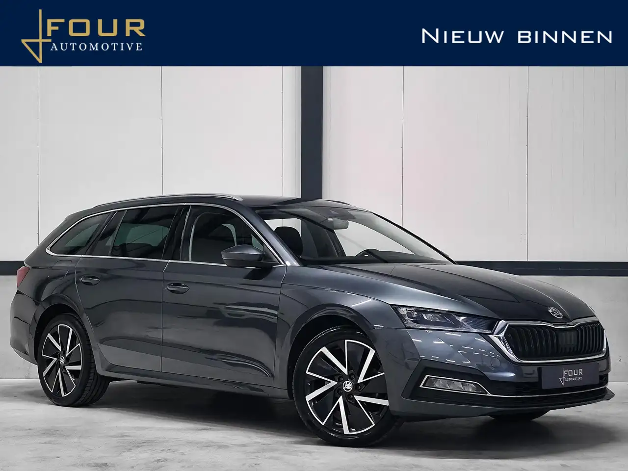 Skoda Octavia Combi 1.4 TSI iV PHEV Business Edition | 1e eig | — photo 1 of 30