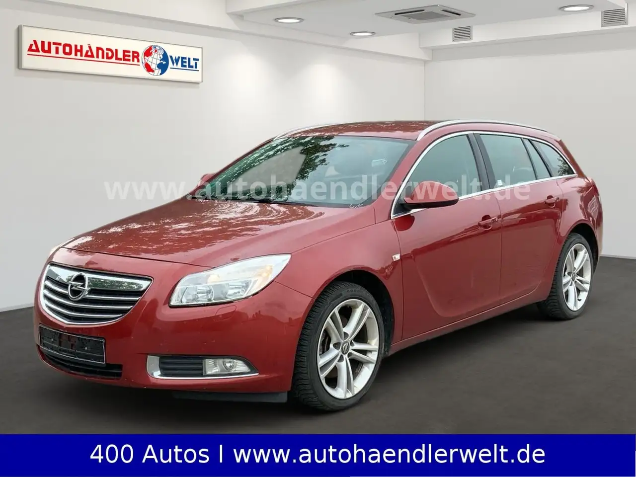 Opel Insignia Sports Tourer 2.0 CDTI Cosmo — photo 1 of 18