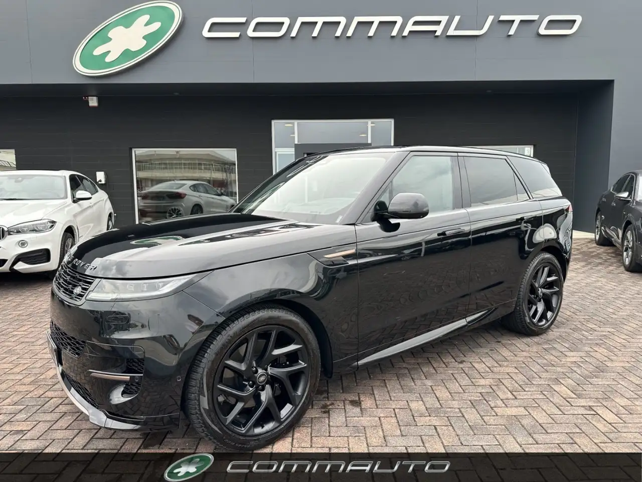 Land Rover Range Rover Sport 3.0D l6 300 CV Dynamic HSE — photo 1 of 21